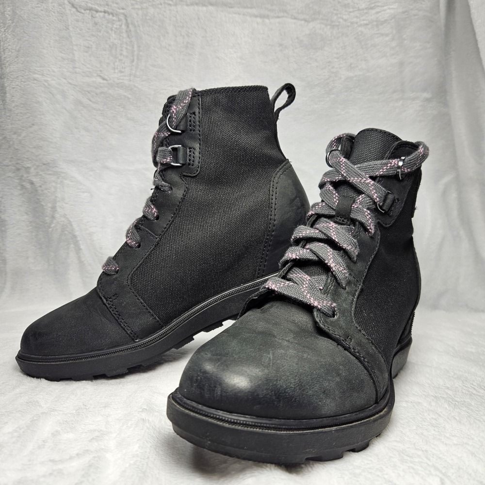 Sorel Evie‎ II NW Lace Waterproof Hidden Wedge Boots - Women's Size 7